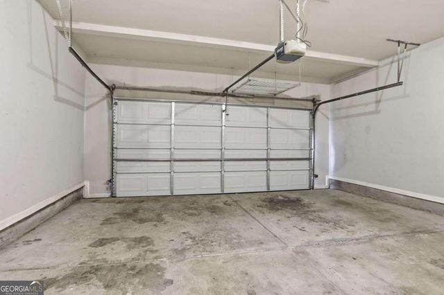 507 Waterfall Drive, Canton, GA 30114