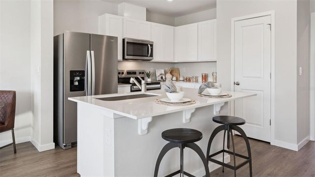292 PRESTON COVE DRIVE, St Cloud, FL 34771