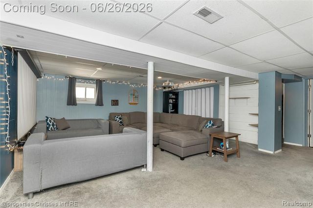 221 College Street, Ferndale, MI 48220