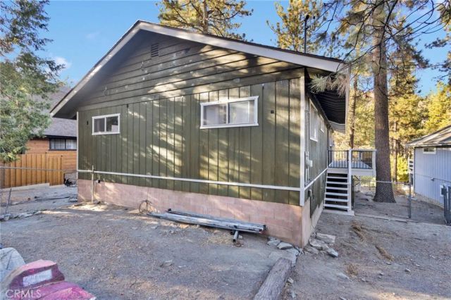 5771 Heath Creek, Wrightwood, CA 92397