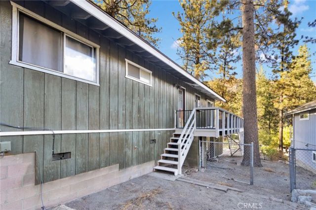 5771 Heath Creek, Wrightwood, CA 92397