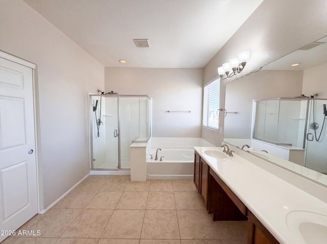 17104 N OLIVETO Avenue, Maricopa, AZ 85138