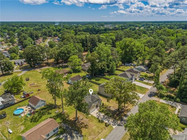 213 Hurdle DR, Chesapeake, VA 23322