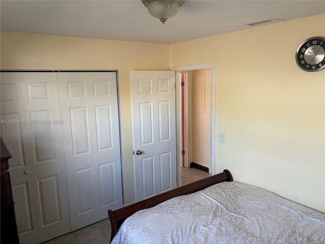 4280 N Dixie Highway, Boca Raton, FL 33431