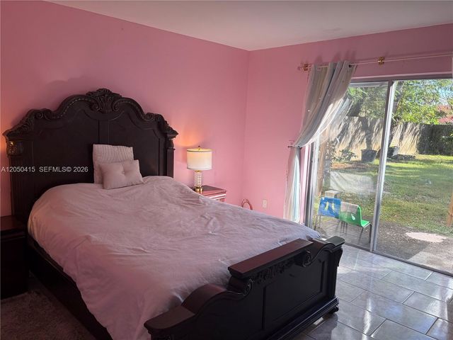 4280 N Dixie Highway, Boca Raton, FL 33431