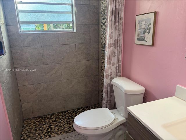 4280 N Dixie Highway, Boca Raton, FL 33431