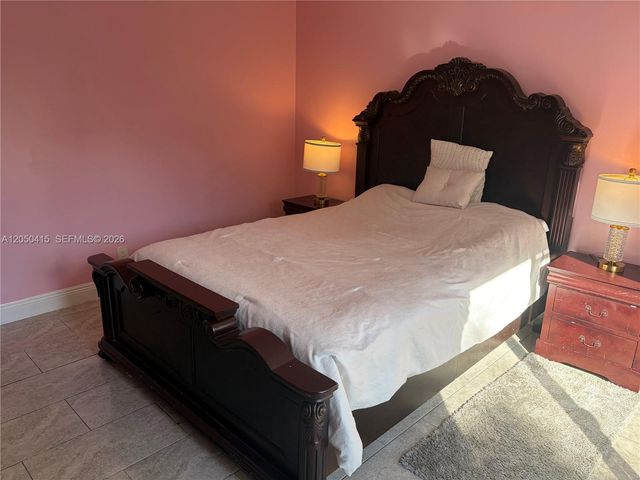4280 N Dixie Highway, Boca Raton, FL 33431
