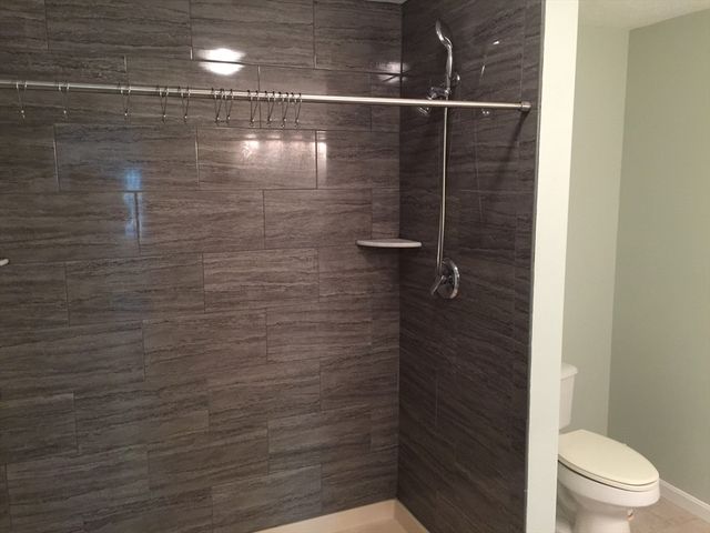 7 Conant Rd 11, Winchester, MA 01890