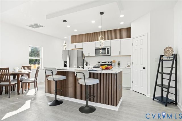 128 S Little Church St, Petersburg, VA 23803