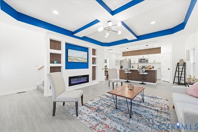 128 S Little Church St, Petersburg, VA 23803