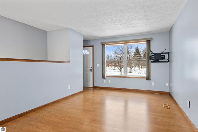 8392 Monarch Lane, Williamsburg, MI 49690