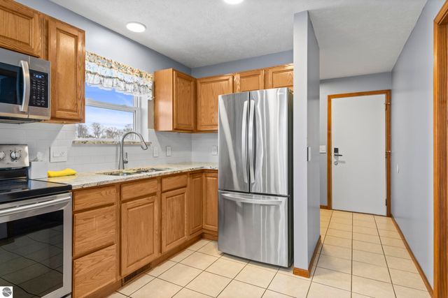 8392 Monarch Lane, Williamsburg, MI 49690