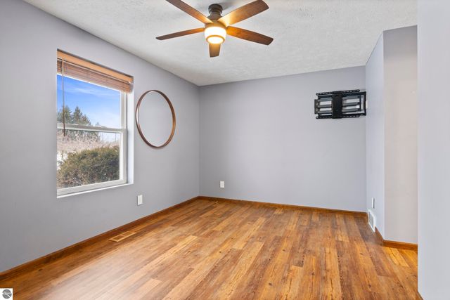 8392 Monarch Lane, Williamsburg, MI 49690