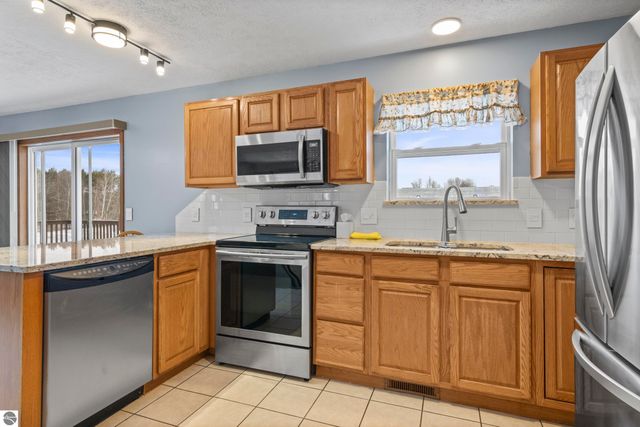 8392 Monarch Lane, Williamsburg, MI 49690