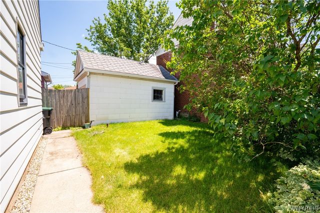 769 Colvin Boulevard, Tonawanda, NY 14217