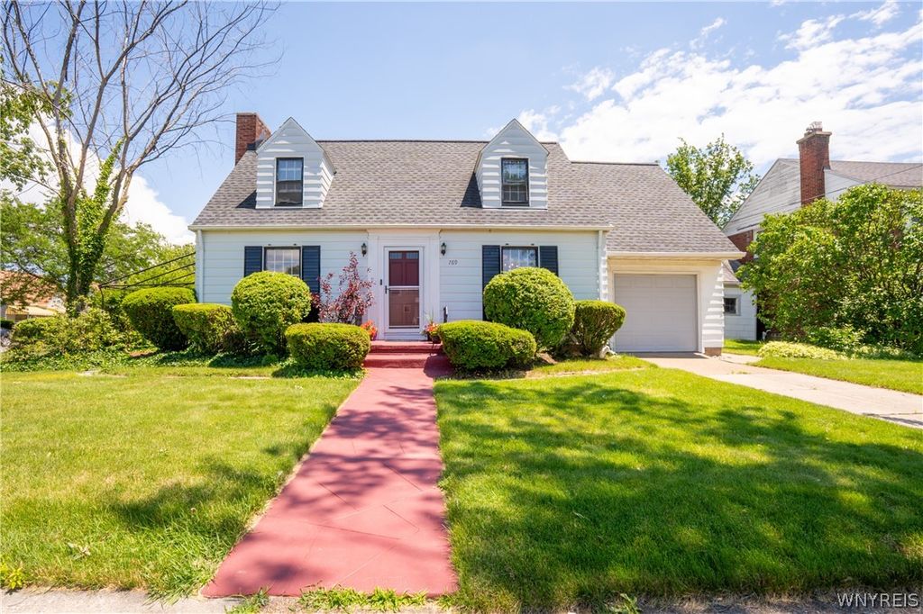 769 Colvin Boulevard, Tonawanda, NY 14217