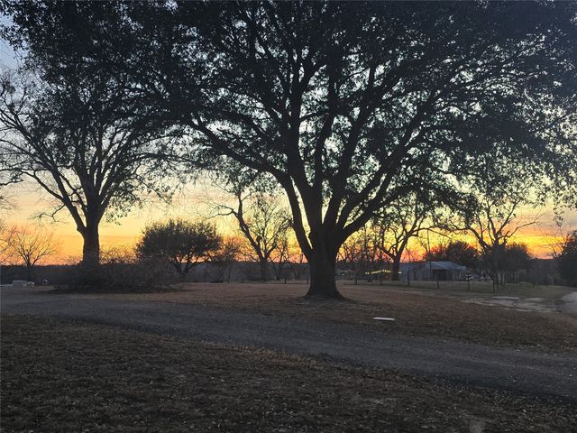 20086 County Road 299, Arp, TX 75750