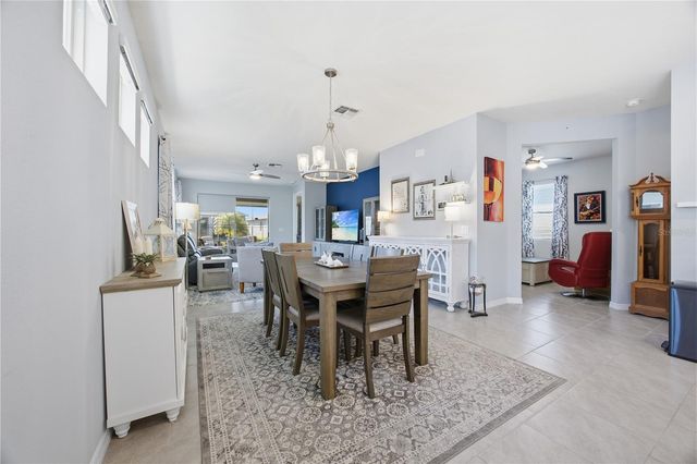 17325 BLAZING STAR CIR, Clermont, FL 34714