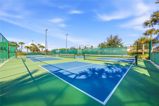 17325 BLAZING STAR CIR, Clermont, FL 34714