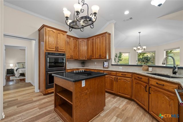 1205 Larkspur Lane, Temple, TX 76502