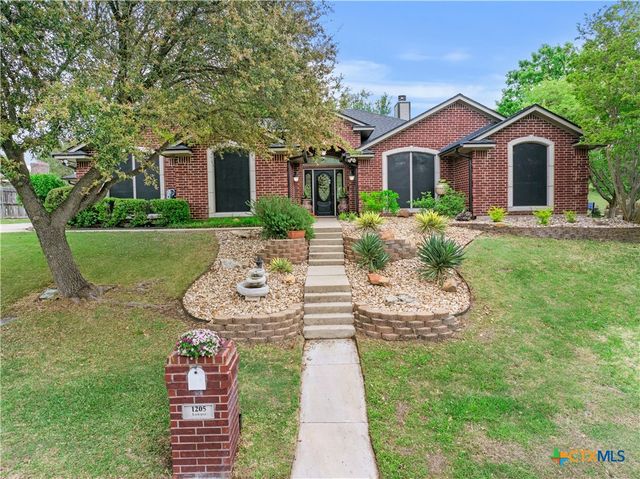 1205 Larkspur Lane, Temple, TX 76502