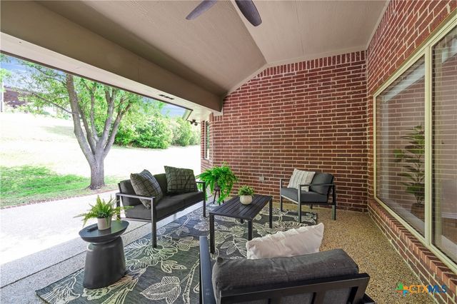 1205 Larkspur Lane, Temple, TX 76502