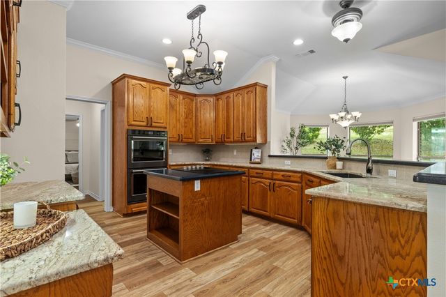 1205 Larkspur Lane, Temple, TX 76502