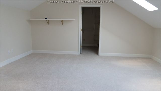 96 Hunting Hills Drive, Charleston, WV 25311