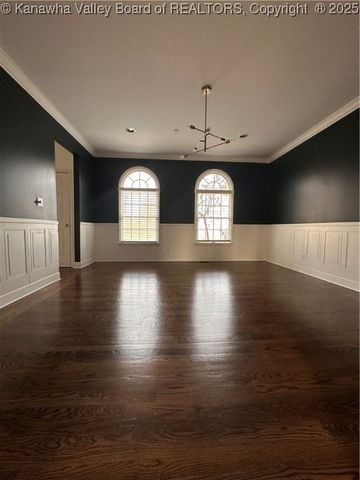 96 Hunting Hills Drive, Charleston, WV 25311