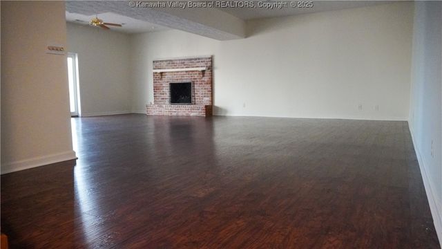 96 Hunting Hills Drive, Charleston, WV 25311