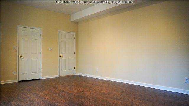 96 Hunting Hills Drive, Charleston, WV 25311