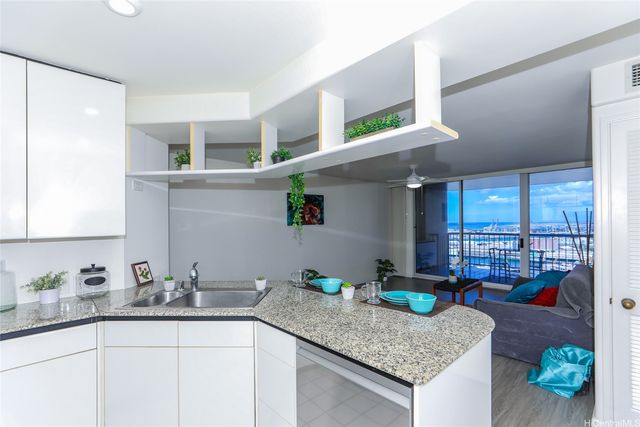 1212 Nuuanu Avenue 3112, Honolulu, HI 96817