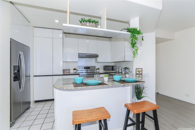 1212 Nuuanu Avenue 3112, Honolulu, HI 96817