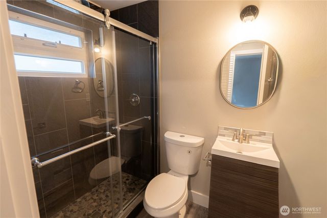 3035 64th Avenue SW, Seattle, WA 98116