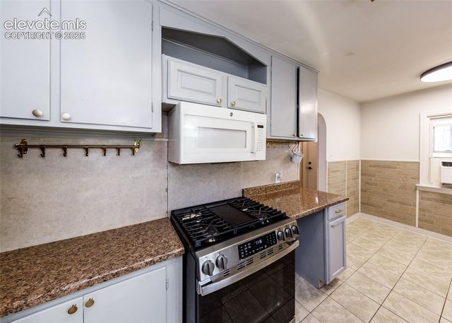 825 Bragdon Avenue, Pueblo, CO 81004