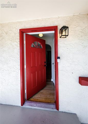 825 Bragdon Avenue, Pueblo, CO 81004