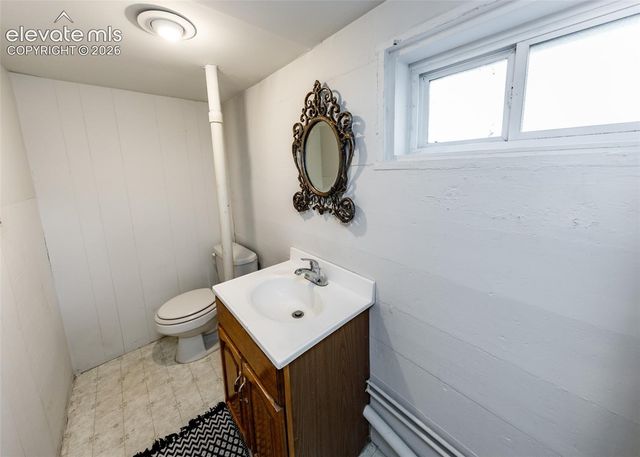 825 Bragdon Avenue, Pueblo, CO 81004