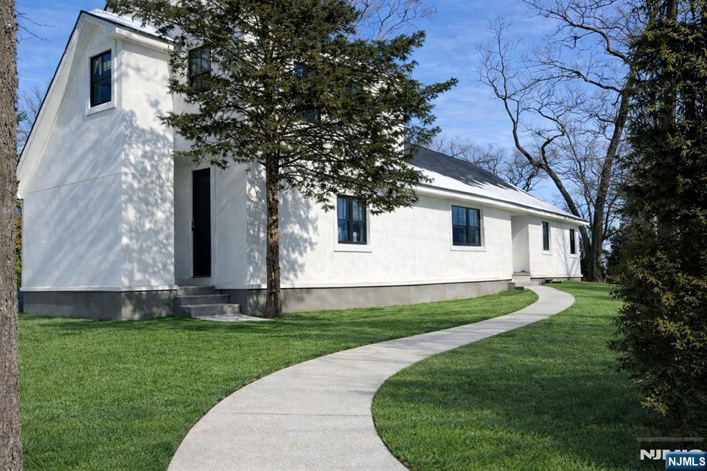 259 W Glen Avenue, Ridgewood, NJ 07450