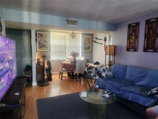 3500 Blue Lake Dr 501, Pompano Beach, FL 33064
