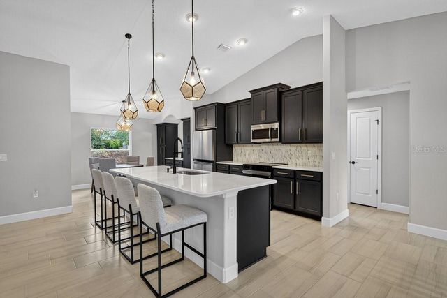 5 WESTOVER LANE, Palm Coast, FL 32164