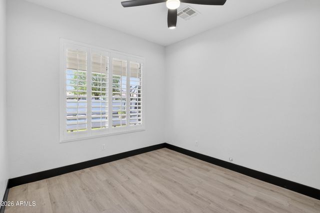 6998 S WILSON Drive, Chandler, AZ 85249