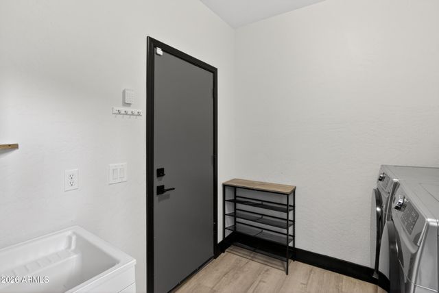 6998 S WILSON Drive, Chandler, AZ 85249