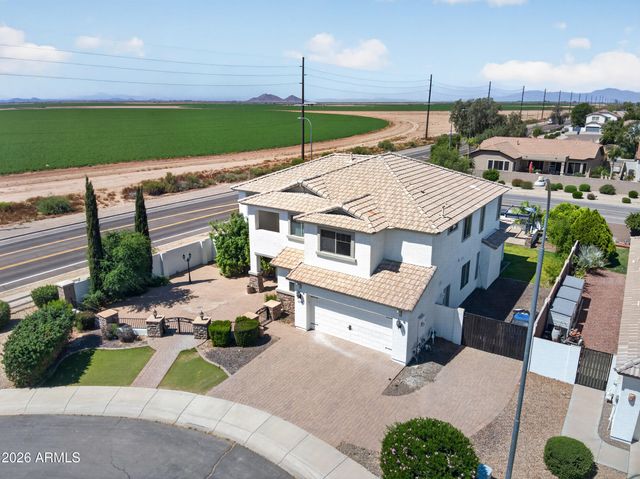 6998 S WILSON Drive, Chandler, AZ 85249