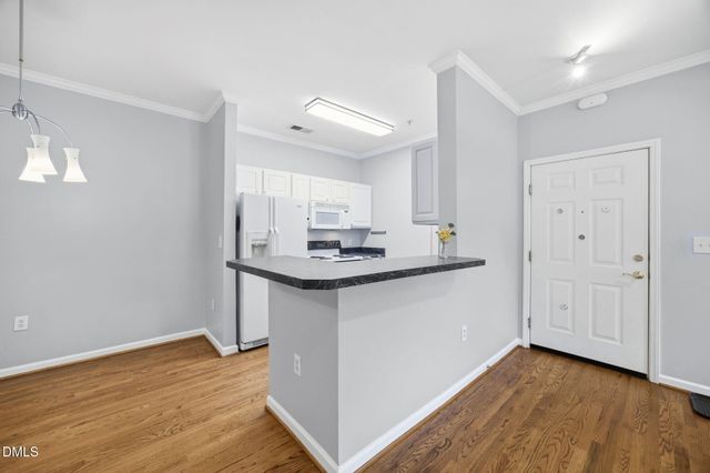 720 N Person Street 106, Raleigh, NC 27604