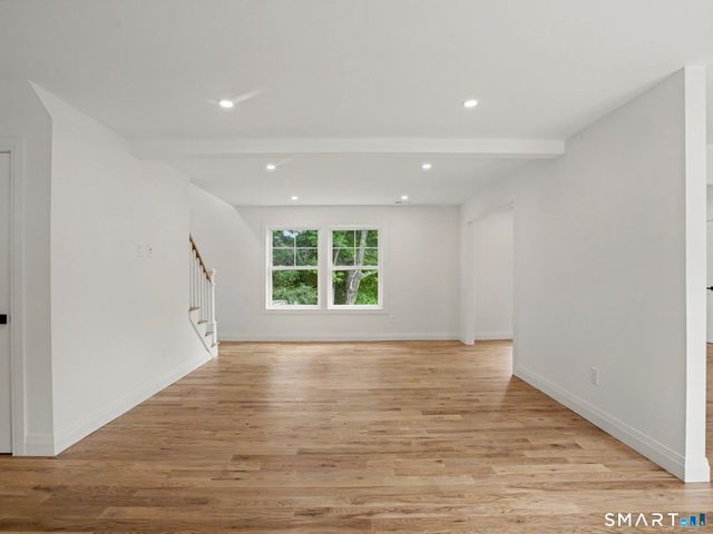 100 Tashua Road, Trumbull, CT 06611
