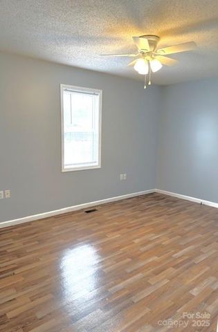 103 Habitat Lane, Morganton, NC 28655