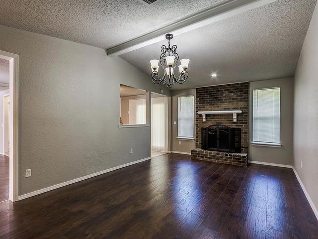 1300 San Fidel Lane, Edmond, OK 73003