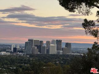 9920 Beverly Grove Drive, Beverly Hills, CA 90210