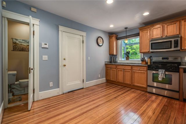133 5th Street 1, Providence, RI 02906