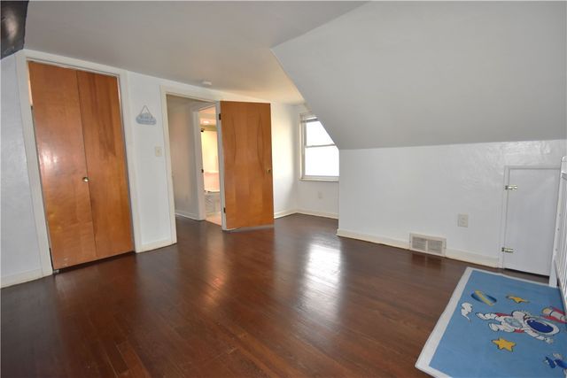 104 Earlwood Rd, Penn Hills, PA 15235